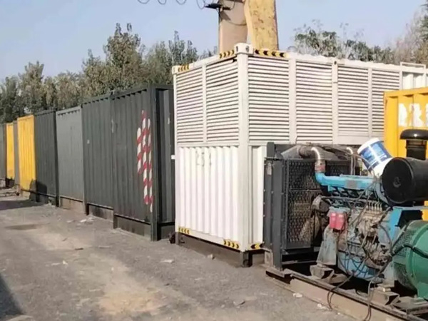 富民200KW柴油发电机机组每小时油耗是多少？